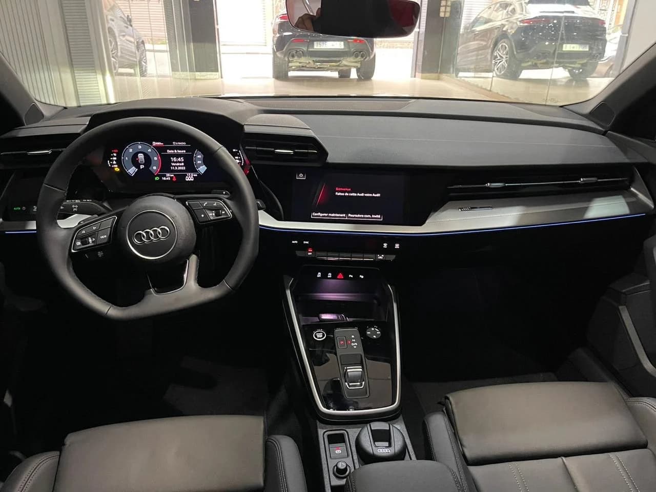 Audi A3, Mercedes classe A, Golf or equivalent